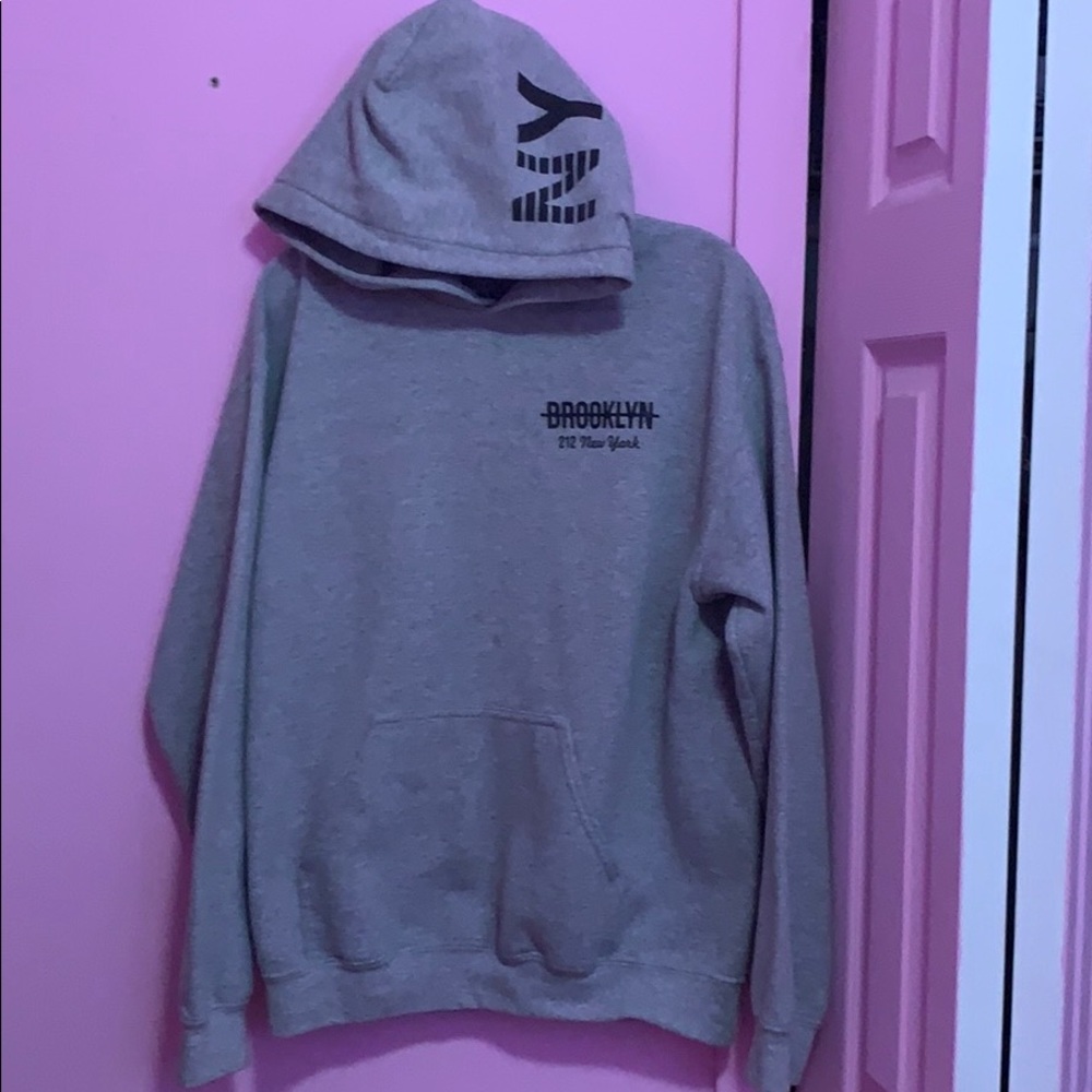 Grey hoody